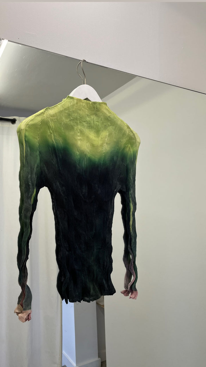 Unnamed Green Turtle Neck
